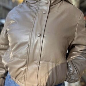 Me Jane - Women’s Army Green Puffer Jacket